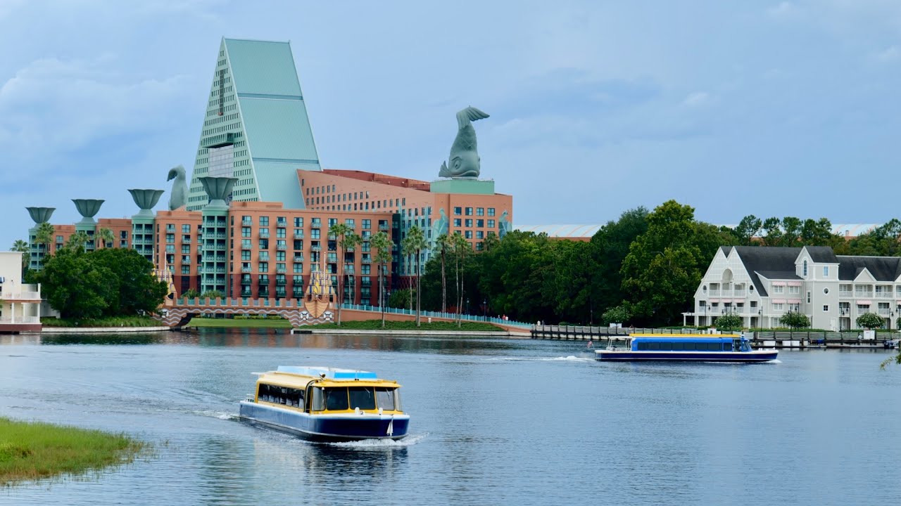 EPCOT Resort Area Crescent Lake Sights & Sounds in 4K | Walt Disney World Orlando Florida July 2025