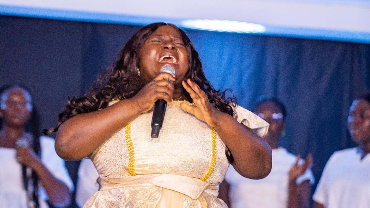 Pure & Anointed! Real Sweet Pentecostal Songs That Touch the Soul – Mary Owiredu 🙌🙏