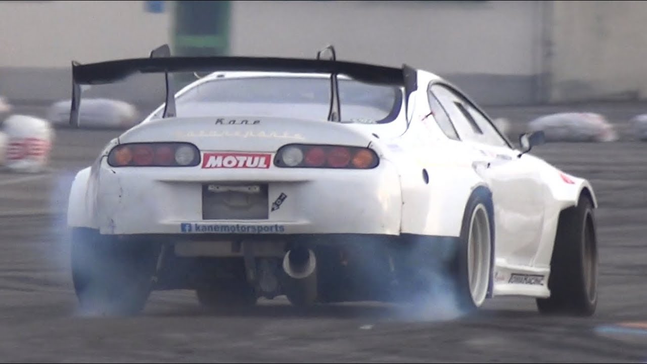 700HP Toyota Supra 2JZ-GTE Single Turbo! - Drifting Exhibition!