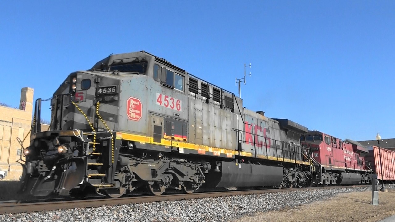 KCSM 4536 Leads a Freight, Davenport, IA 2/4/26