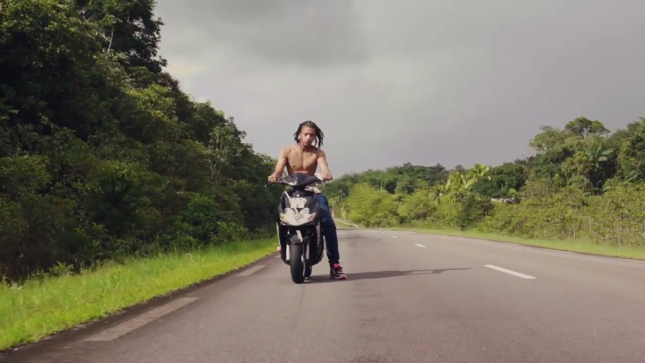 Léackim - Rustine 🛣 || Clip Officiel || 2K21