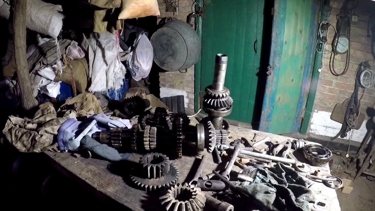 Ремонт коробки передач трактора Т40/Repair of a transmission of the T40 tractor