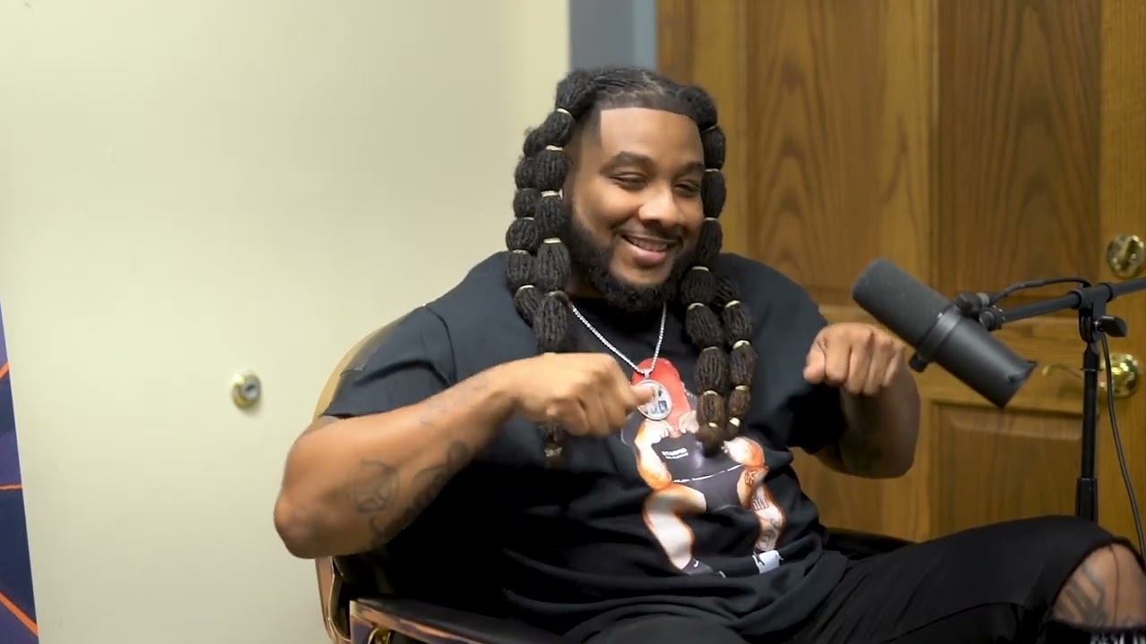 Lavish kuttz chair talk with (Goldie the barber)
