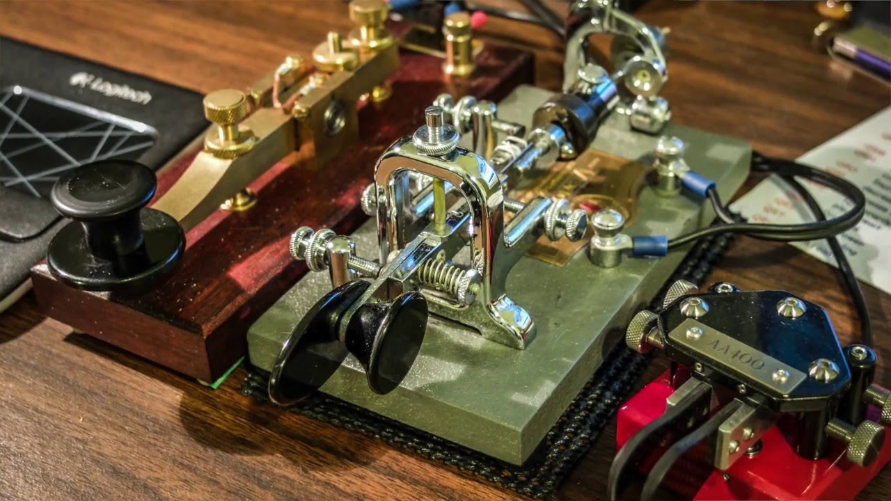 Bugging Out on the Vibroplex Bug