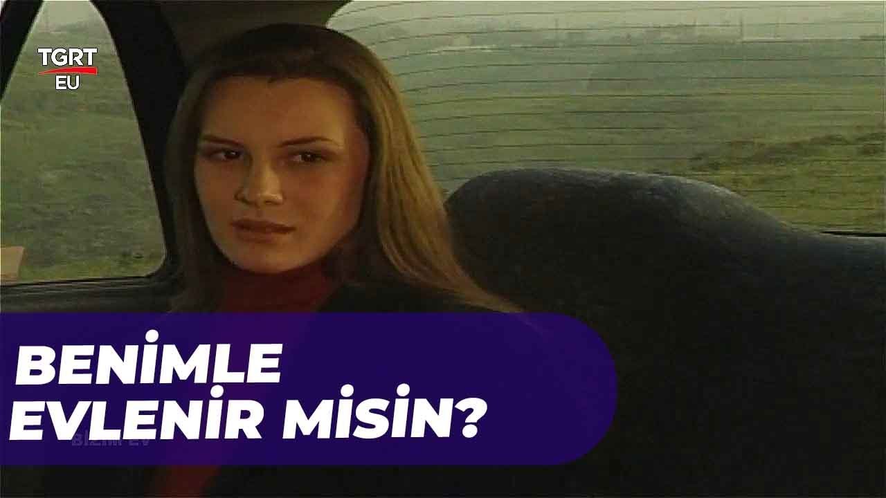Ece, Kemal'e Evlenme Teklifi Etti! - Bizim Ev 29. Bölüm