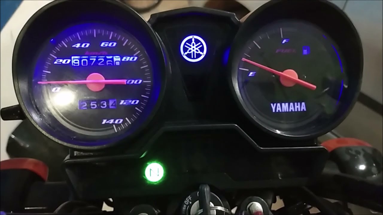 COMO TROCAR A LÃMPADA DO PAINEL DA FACTOR 125 . COLOCANDO LÃMPADA DE LED .
