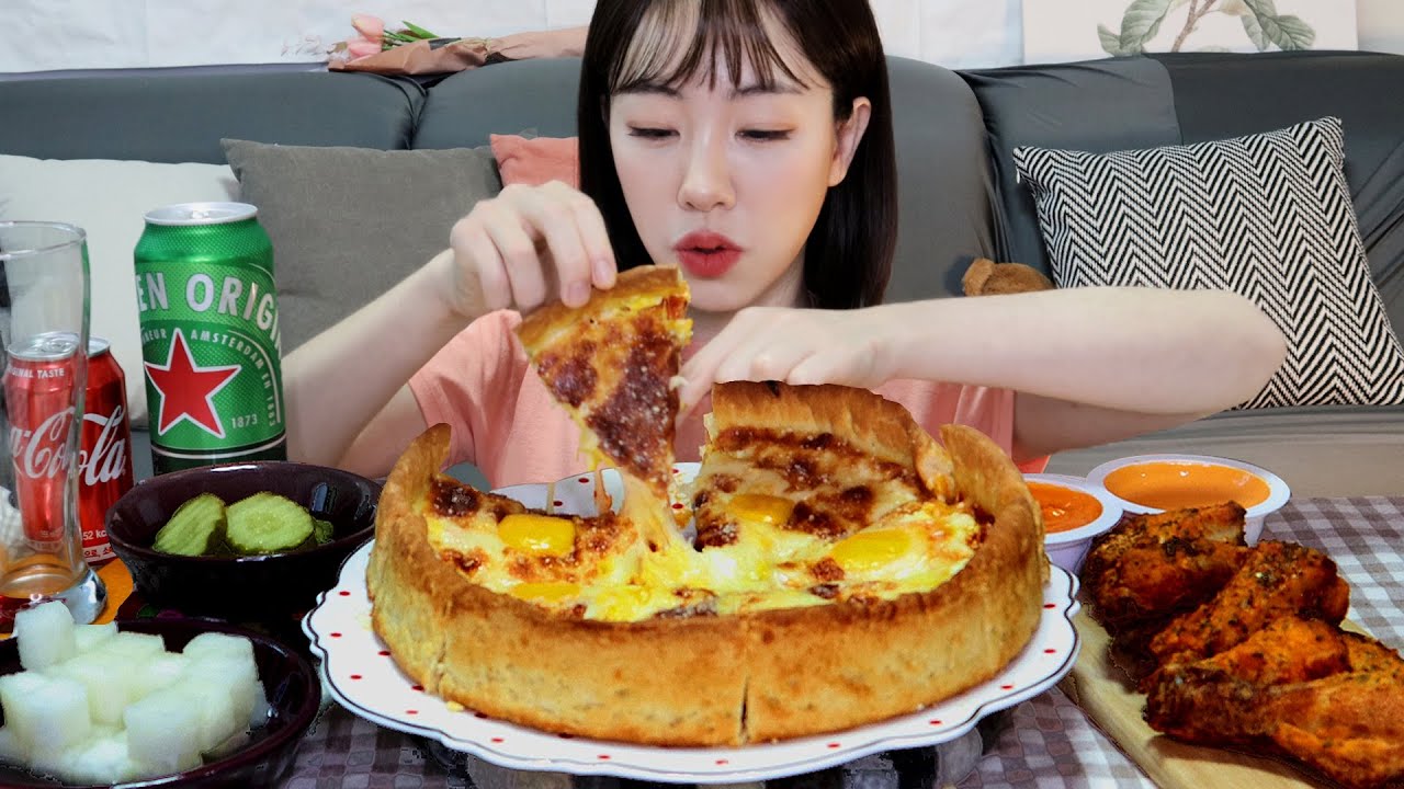 ASMR)피맥🍕치맥🍺.굽네 시카고피자+고추바바사삭 치킨! 행복두배 힐링먹방👍🏻 ChicagoPizza chicken Beer ピザ Пицца チキン pollo Gà ビール