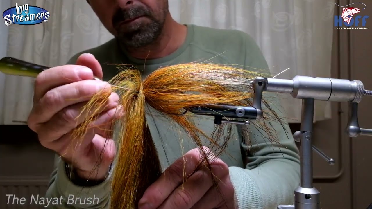 How to tie a Nayat brush streamer (real time)