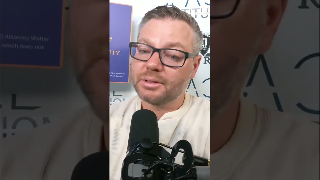 Политические тайны раскрыты: Тим Уолз уходит, ПРЕДУПРЕЖДЕНИЕ Трампа по Medicaid! #shorts