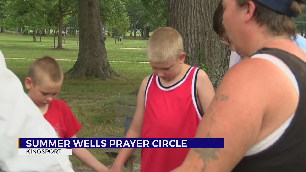 Prayer circle held for Summer Wells three weeks after her disappearance; no new information from aut