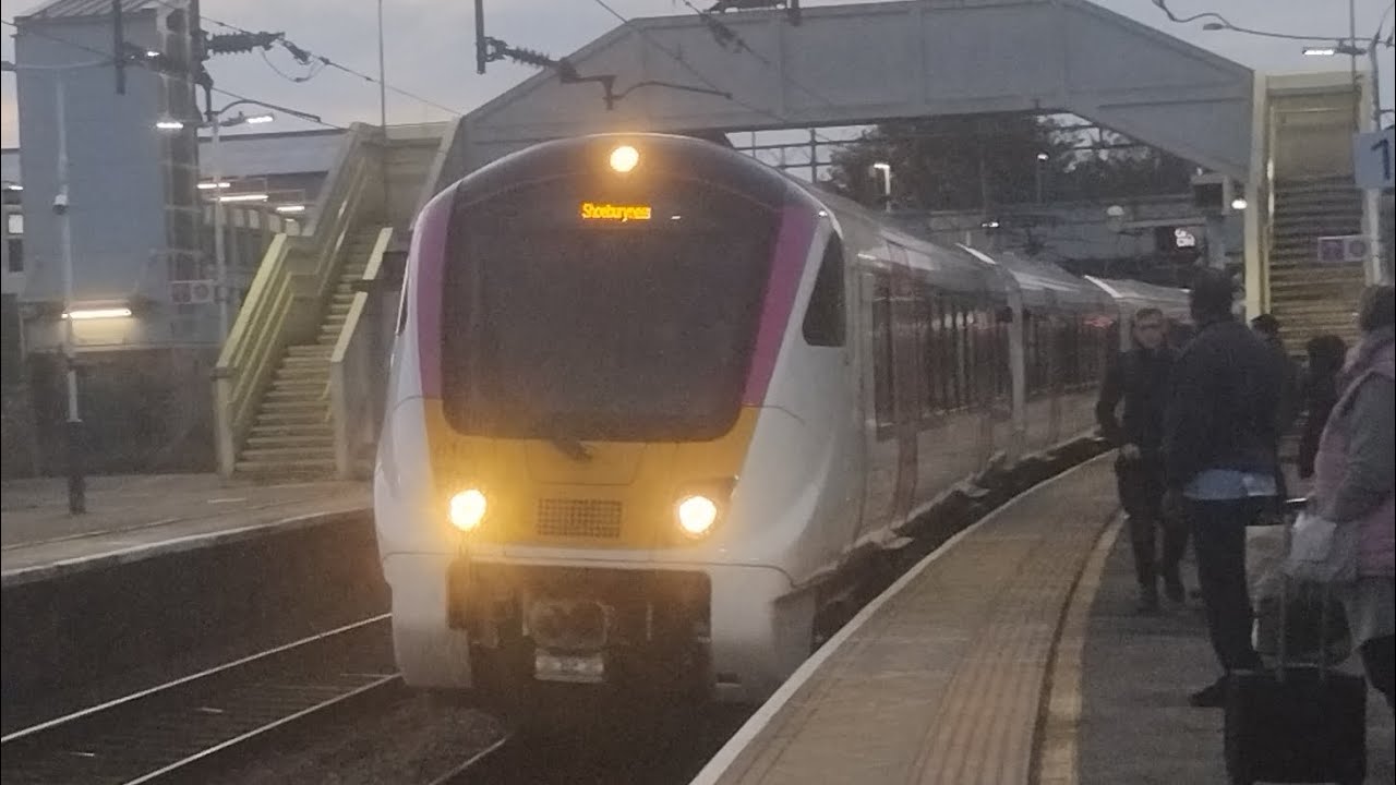 *BRAND NEW* c2c Bombardier Class 720/6 (720610+720606) 1B80 To Shoeburyness