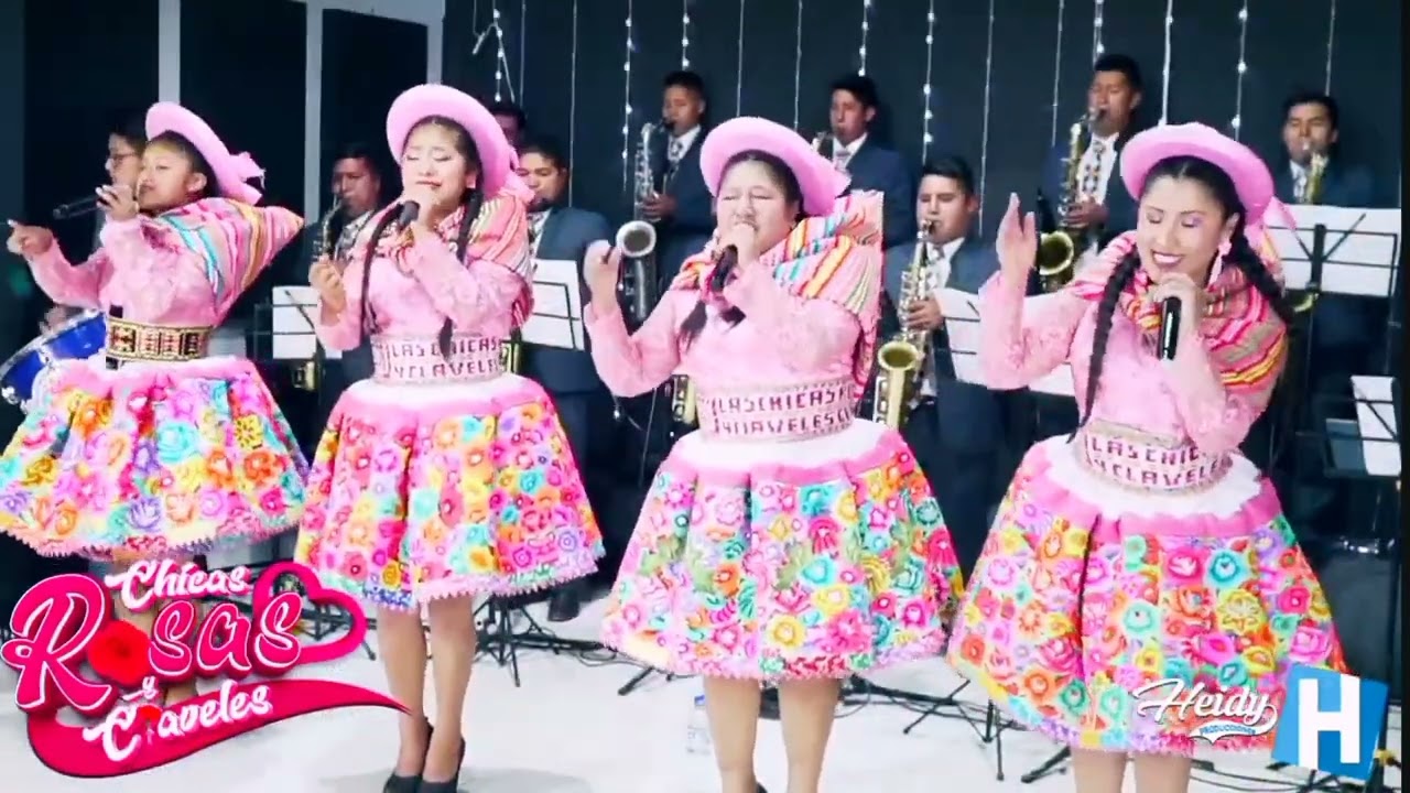 Chicas Rosas Y Claveles / Chelita Amiga / Santiago 2023