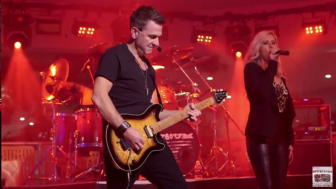 Hit Me With your Best Shot - Pat Benatar - - St80um 😃 - Foxwoods, Atrium 10/11/19 - RI Based Band