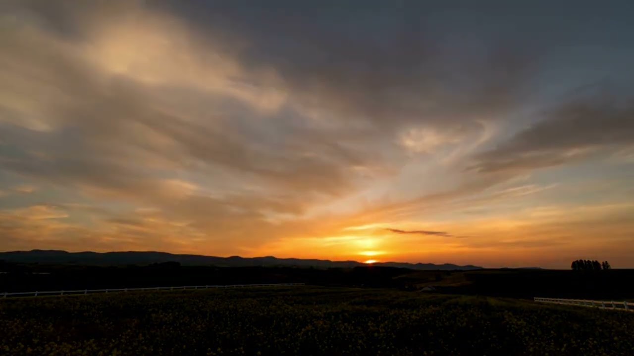 Relaxing Ambient Sound — Calm Mind & Deep Focus