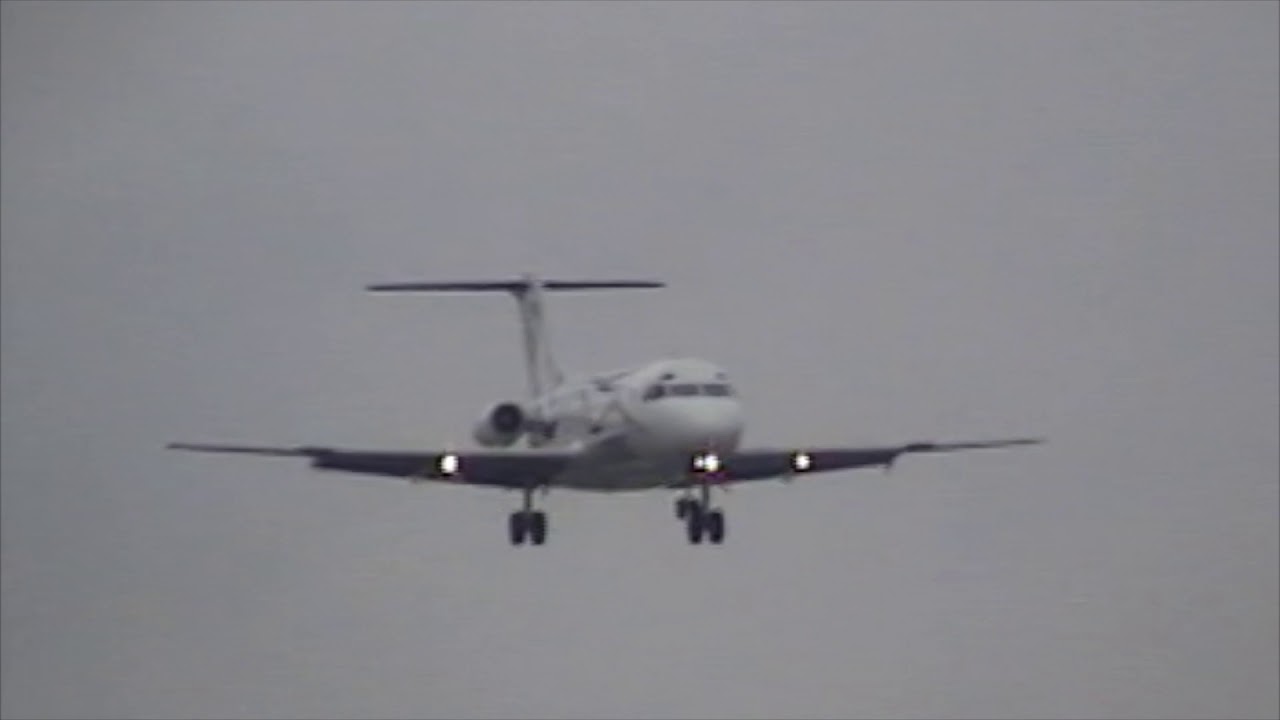 Spotting at UIO - February 2006.  Spotting en Quito - Febrero del 2006