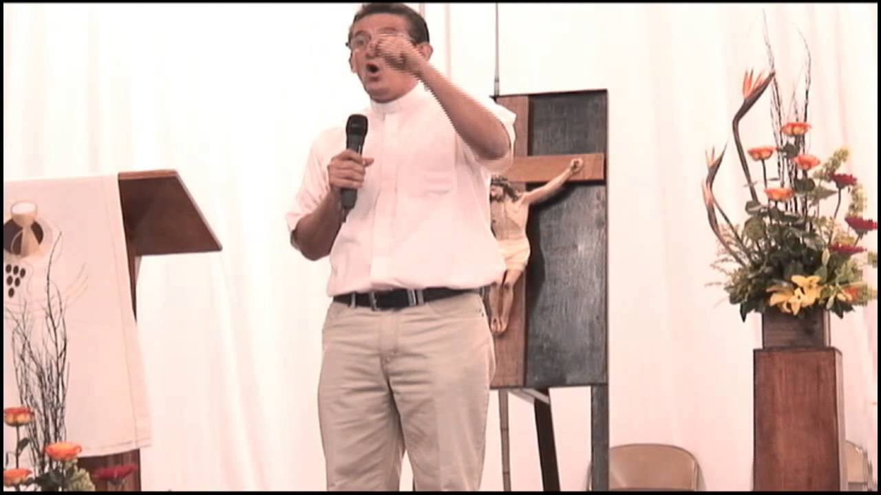 ¿Qué Significa la consagración? - Padre Carlos Cancelado