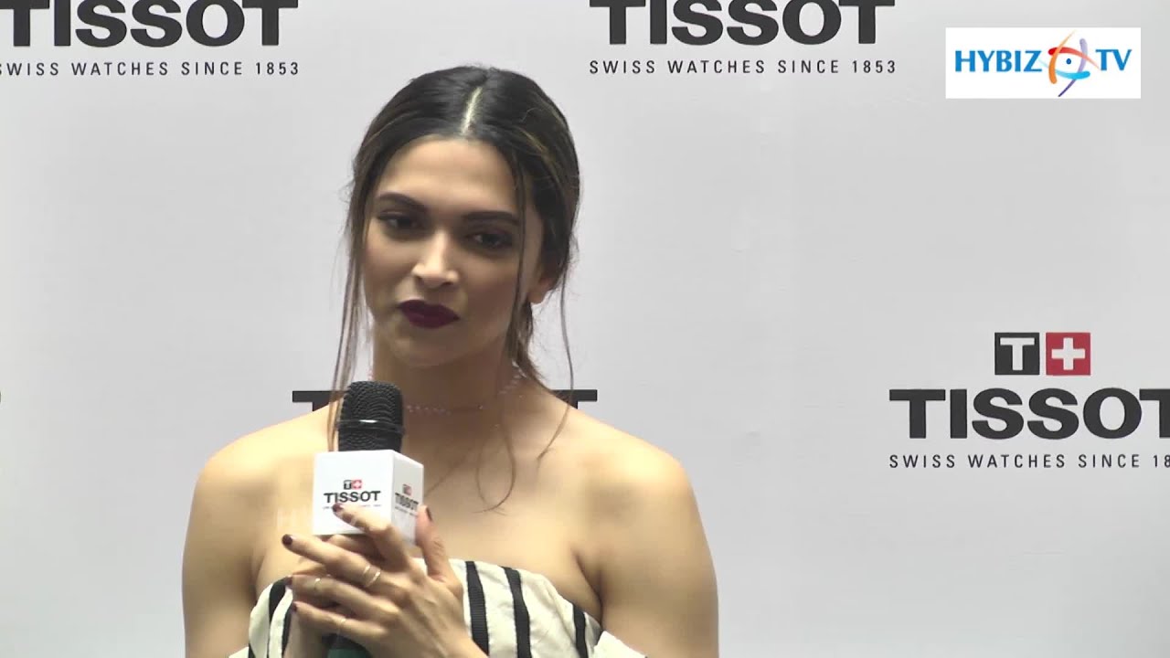 Deepika Padukone at Forum Sujana Mall Hyderabad - hybiz