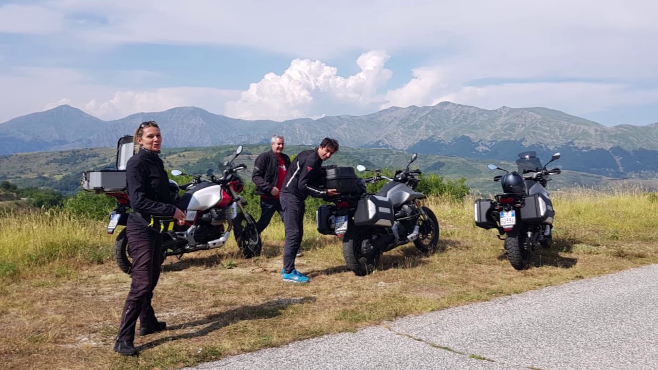 La prima uscita con amici V85TT Centro Italia