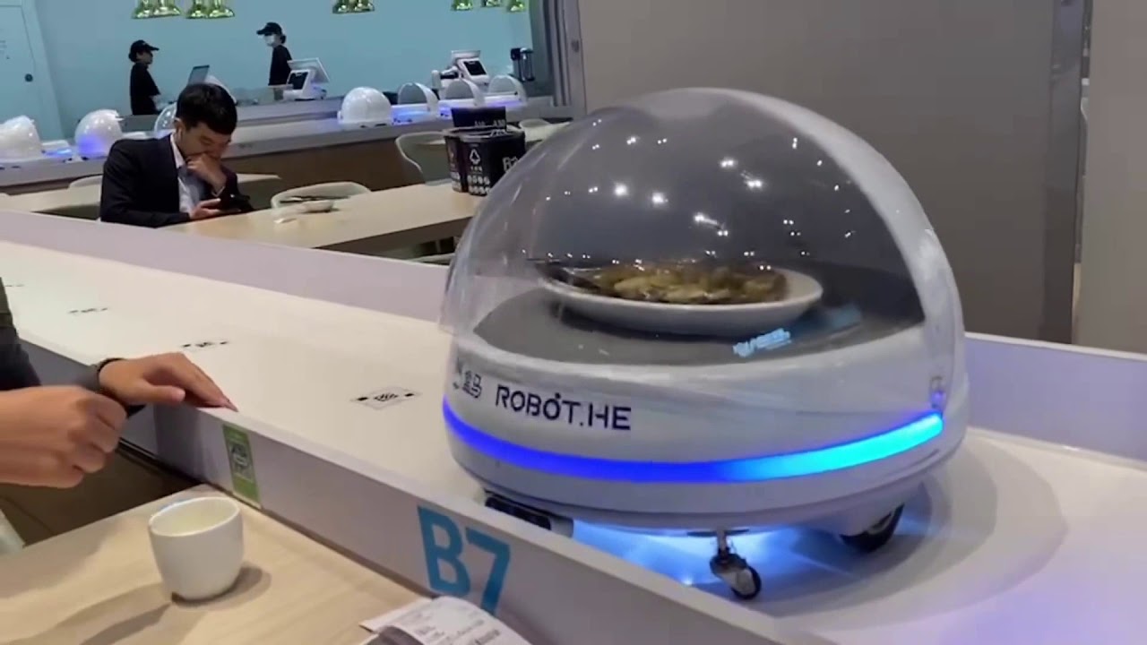 Robot.He at Hema seafood and restaurant Shanghai China