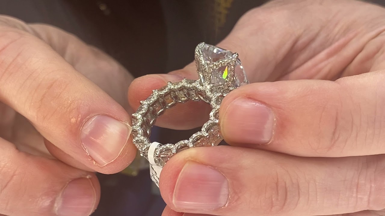 What is a Certified fancy yellow diamond ?