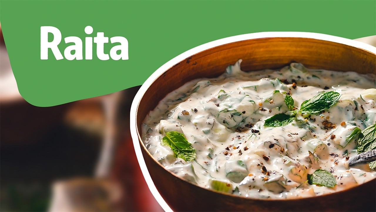 Gurken-Raita &ndash; Rezept: indischer Joghurt-Dip zum Selbermachen 🥛 | REWE Deine K&uuml;che