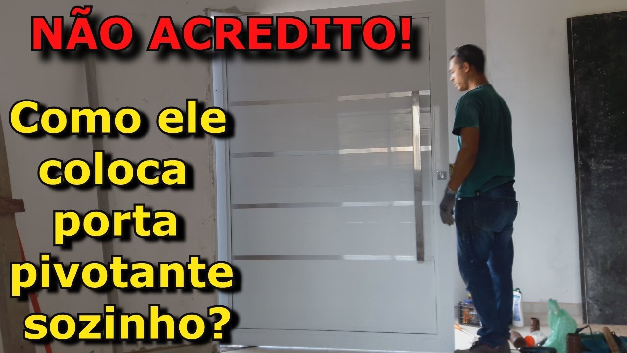 Colocação de porta pivotante de alumínio