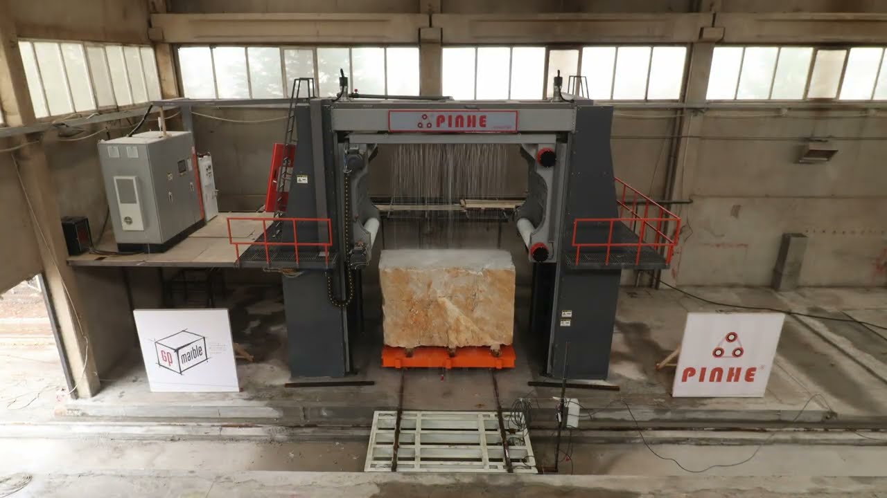 Doğaltaş Makinasi Kurulum Fabrika - Timelapse
