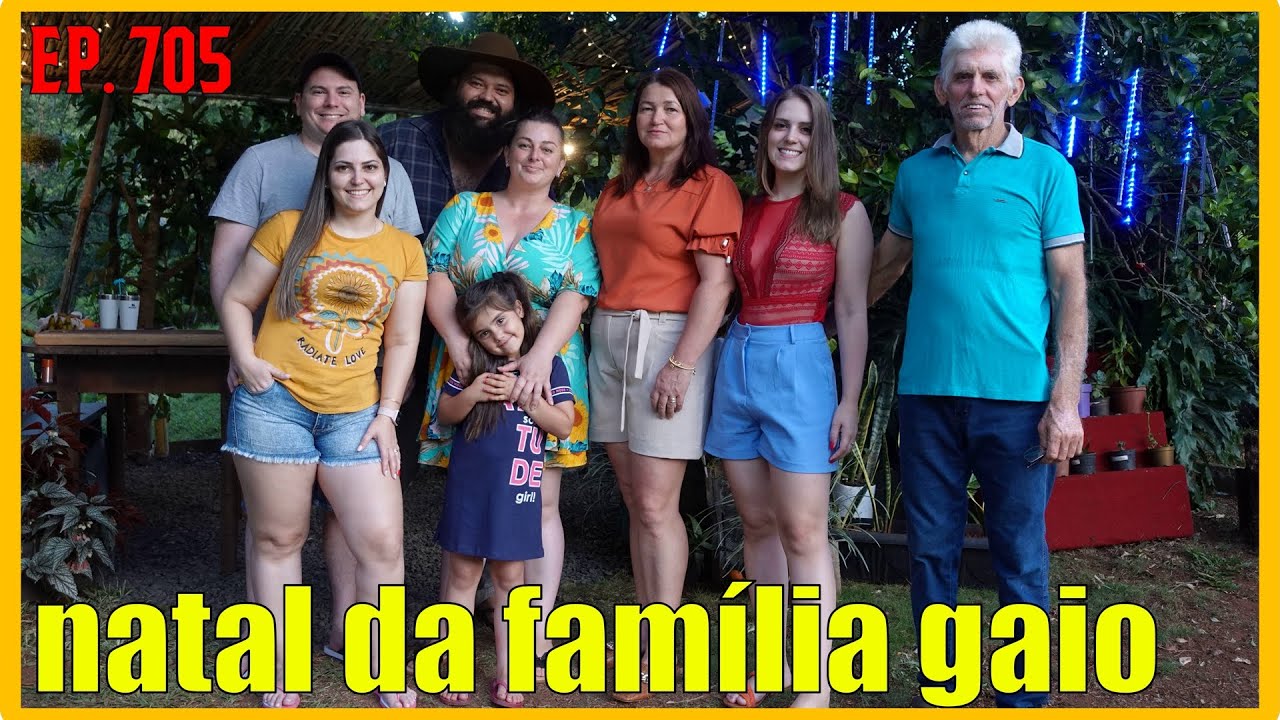 família reunida para ceia de natal // costelão de búfalo