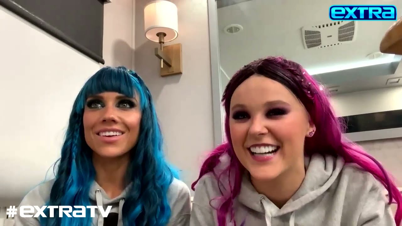 Jenna Johnson & JoJo Siwa Reveal How They’re Recovering from Bruised Knees