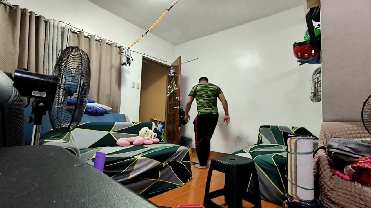 Cleaning our Living Timelaps 