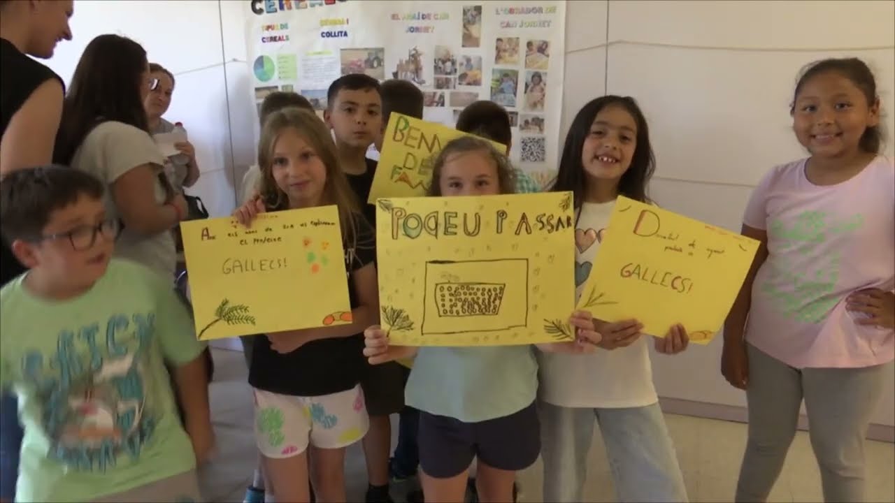 Els alumnes del Joan Abelló de Mollet treballen la biodiversitat de Gallecs a través d'una exposició