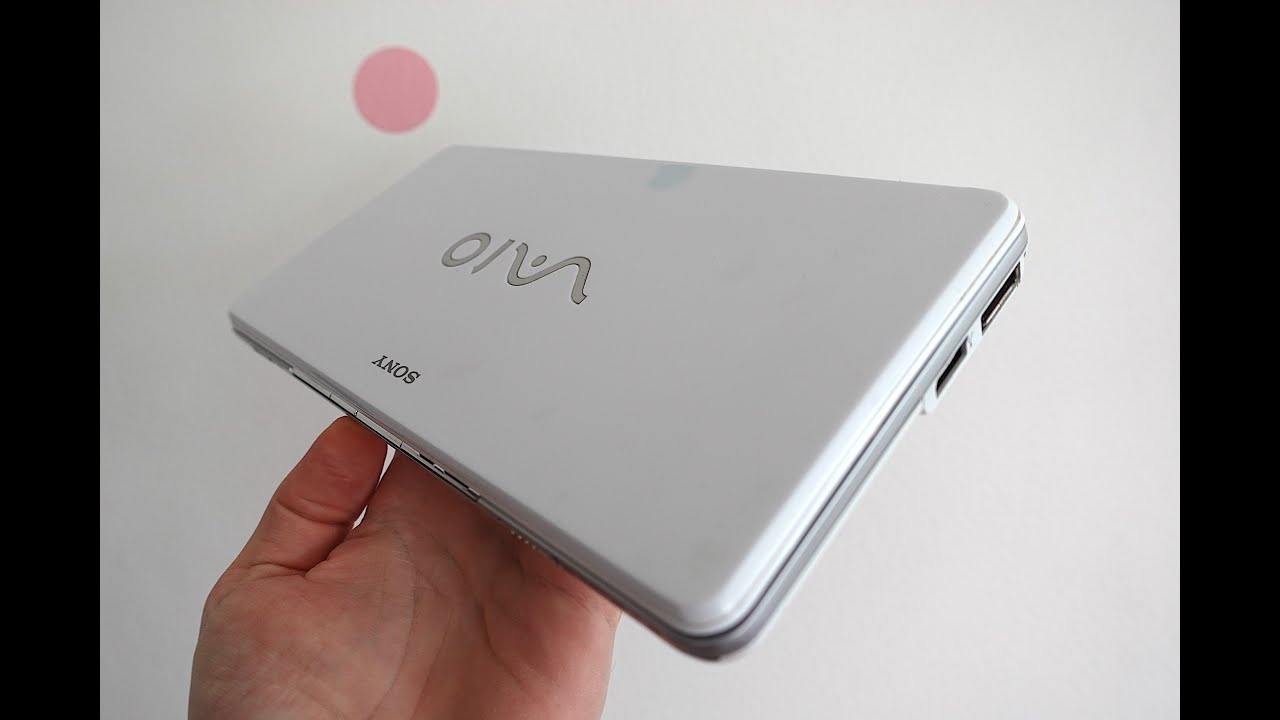Sony Vaio P -  The First Slim Laptop From SONY