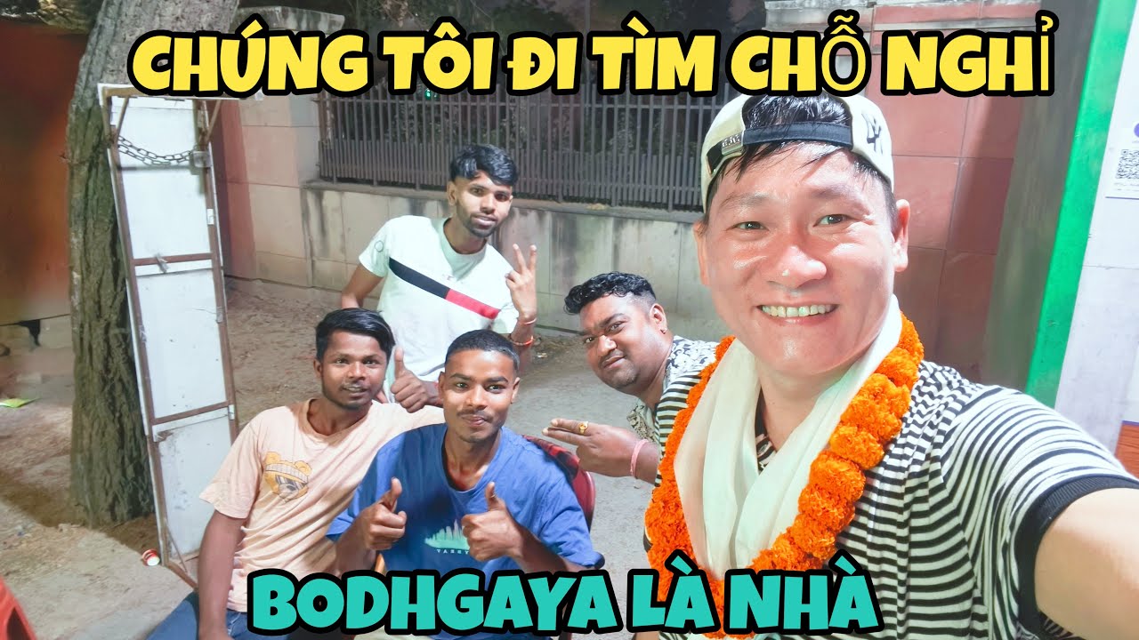 Chúng tôi đang bị chú ý ?