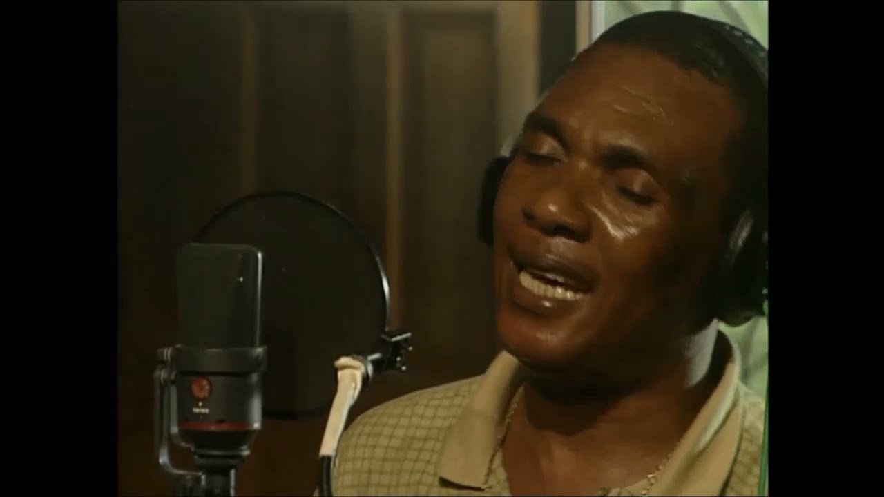 Ken Boothe & UB40-Crying Over You (DVD.The UB40 Story Of Reggae)(1999)
