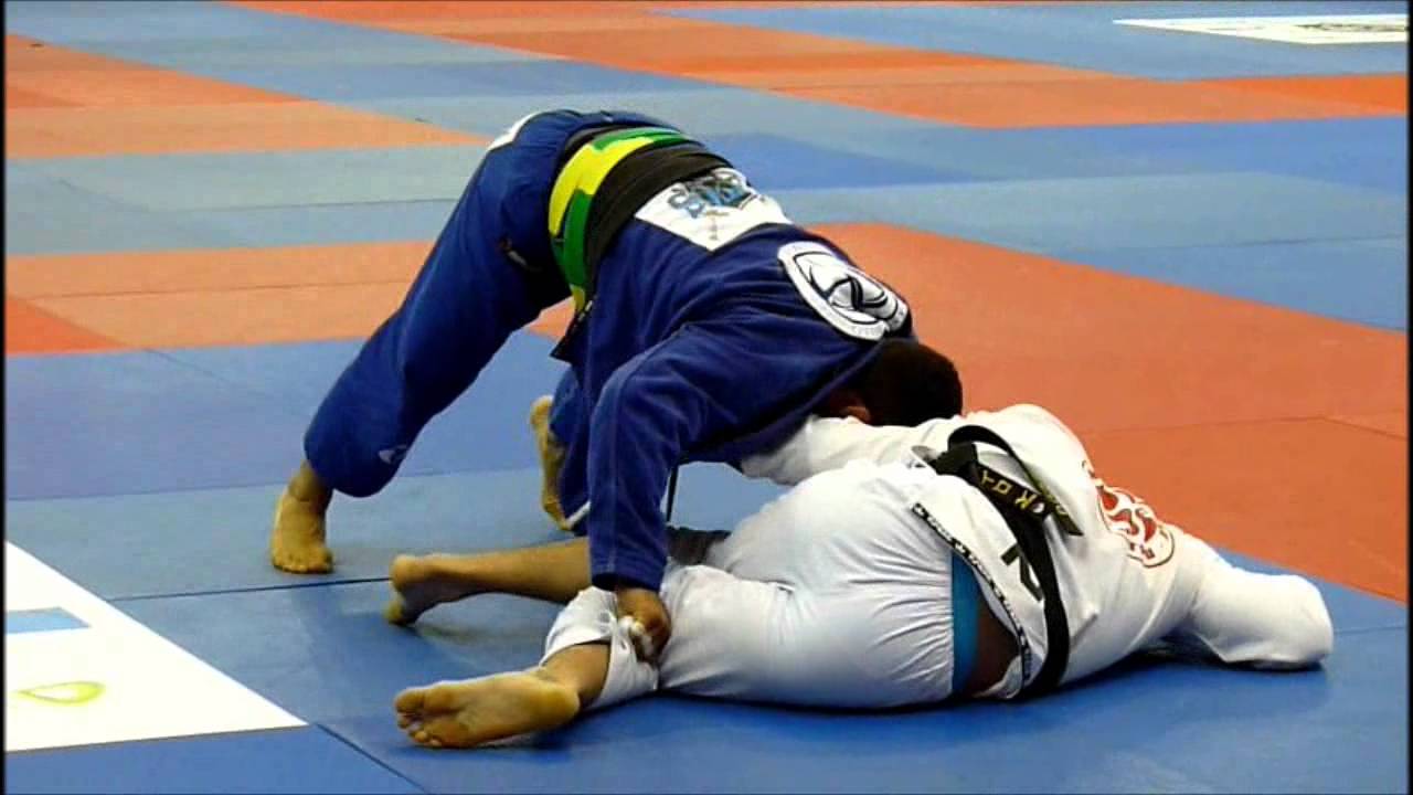 Andre Galvao vs Xande Ribeiro, semi absoluto preta Abu Dhabi Pro 2012