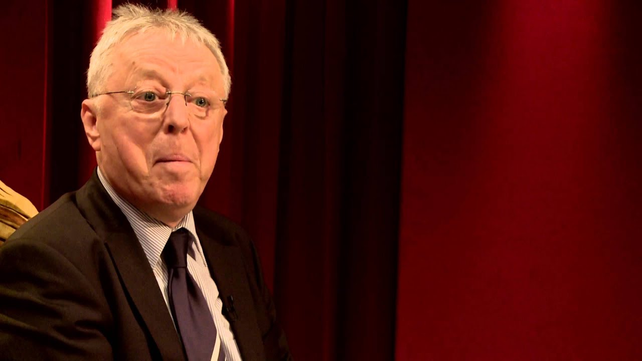 Dobos Attila, Szenes Iván: Trombitás felvezetővel