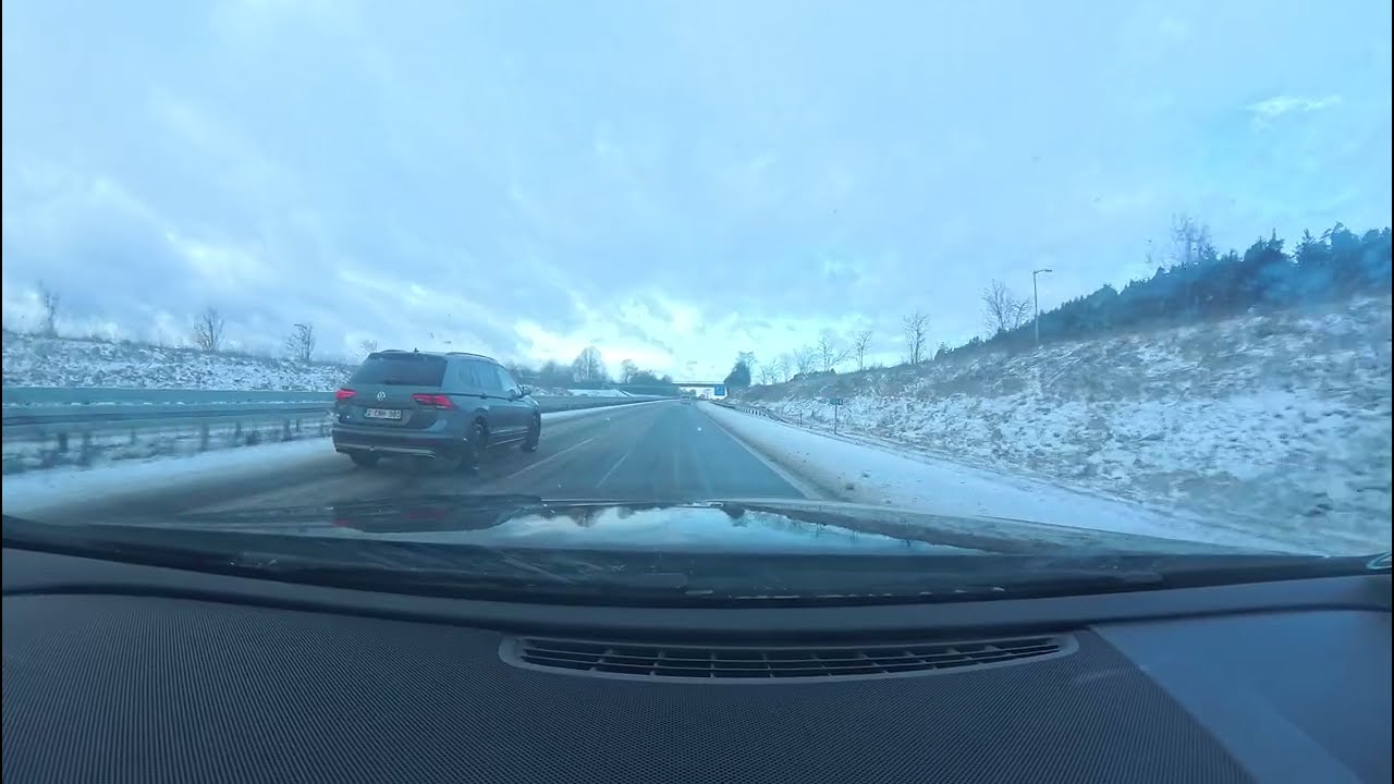 Türkiyeden dönüşte karla karşılandık. Almanya