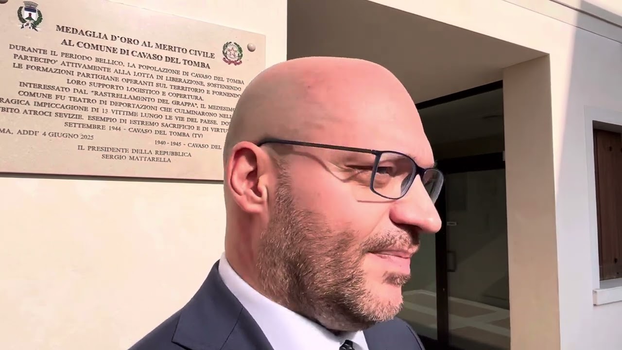 Il presidente della Camera Fontana a Cavaso per la consegna della Medaglia d'oro al Merito civile