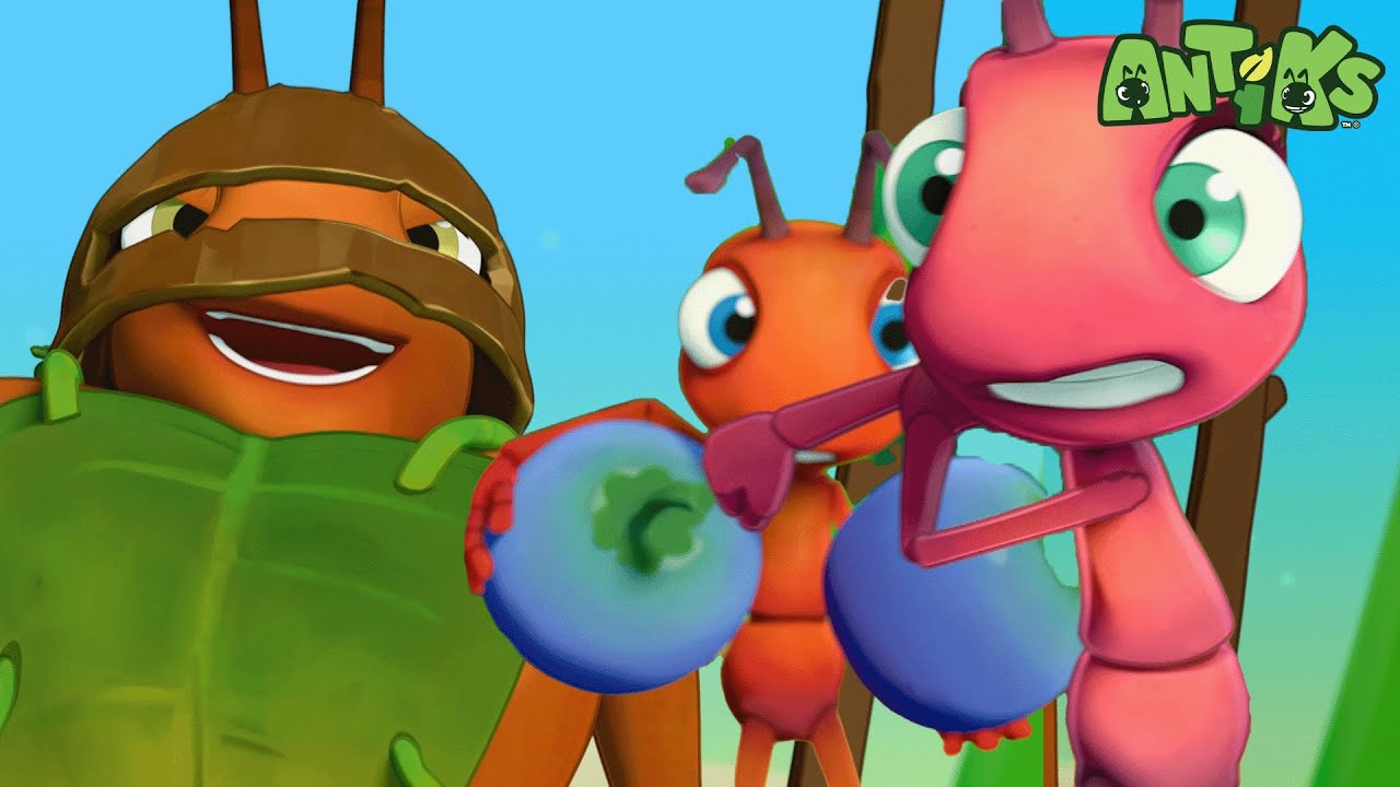 Knight Fight | Antiks | Moonbug Kids Dinosaur Animal Show!