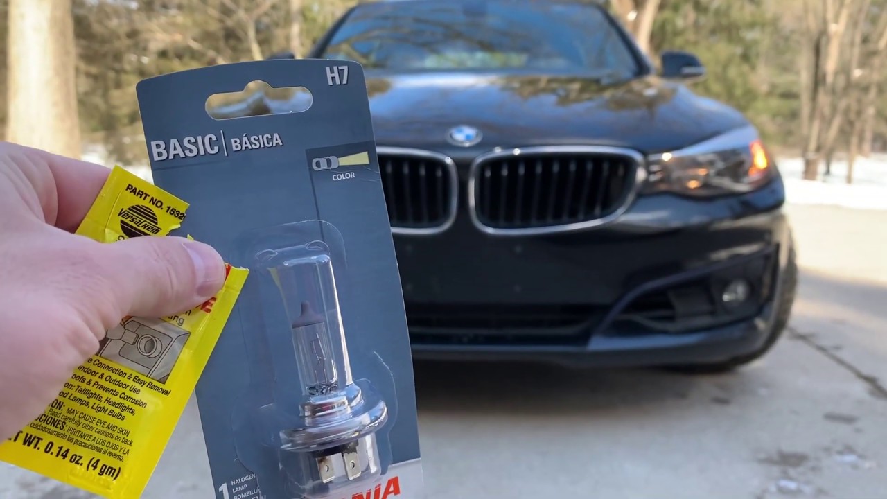 2015 BMW 328 Headlight Bulb Replacement