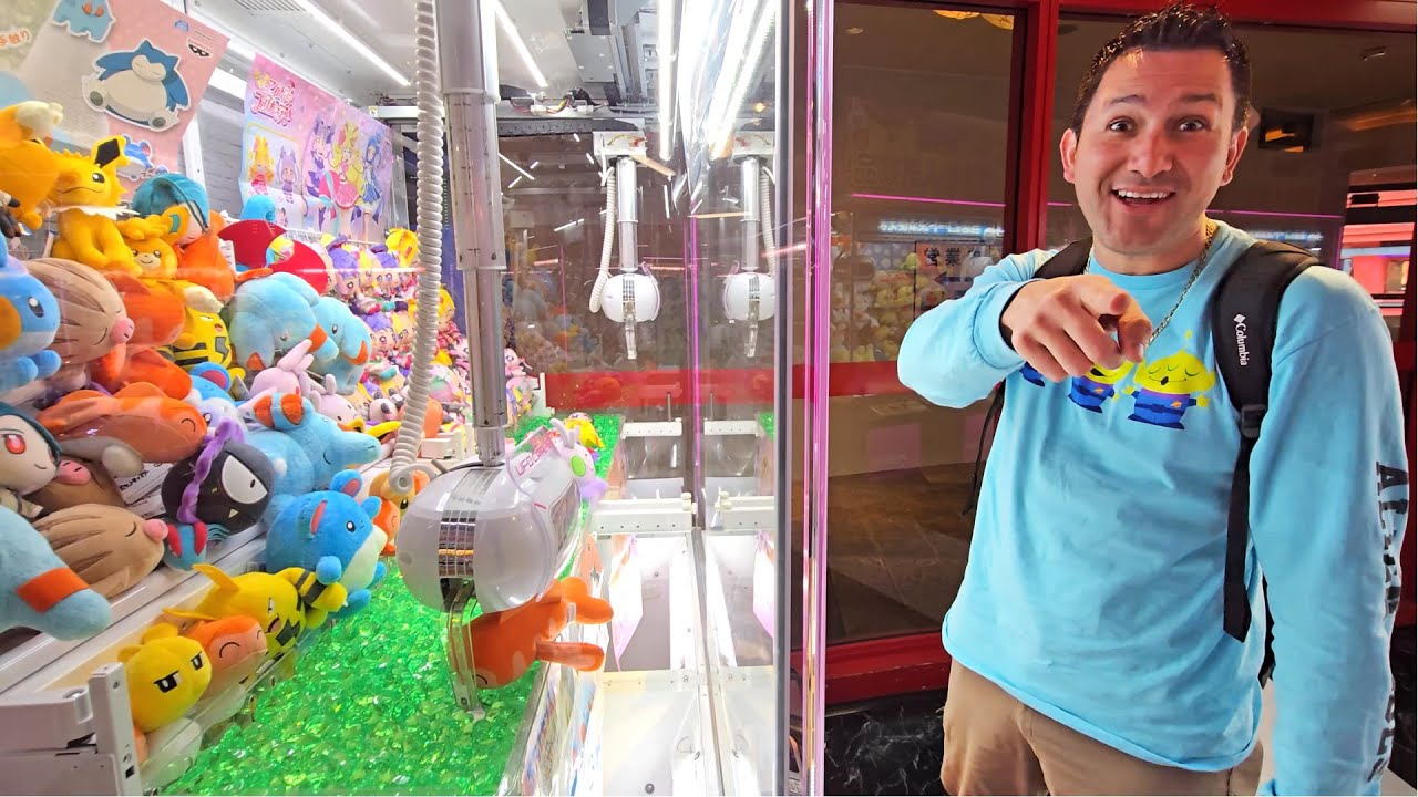 The Easiest and Hardest Claw Machine!