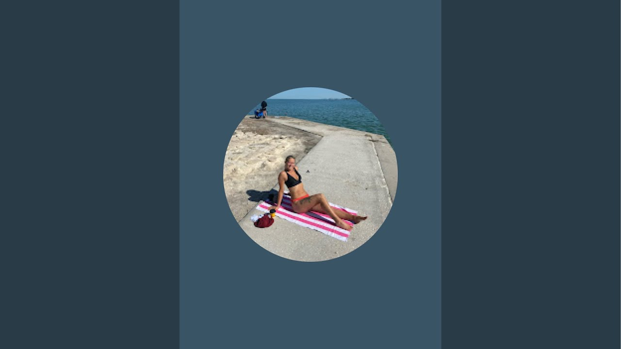 ITS LAUREN is live!