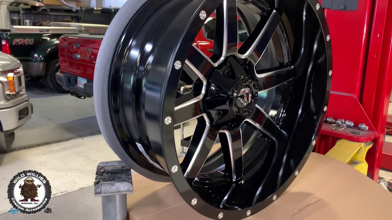 Aftermarket wheel sizes and offset Fuel Maverick Wild Willies Custom Accessories Akins