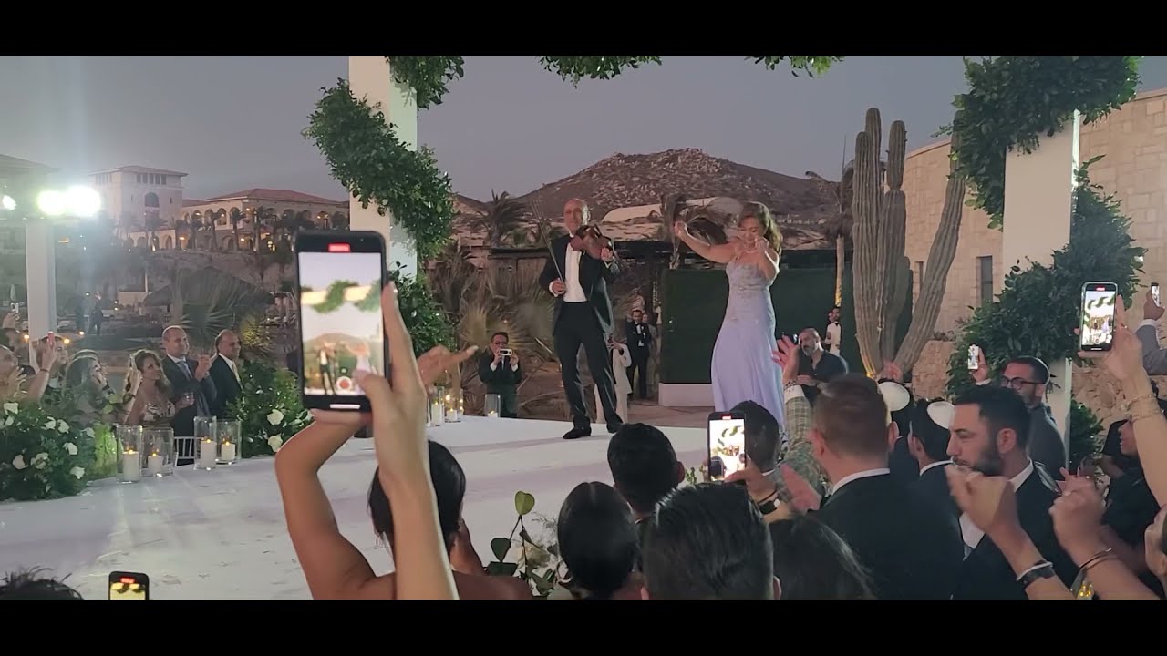 Persian Jewish Wedding - Father of groom plays Violin