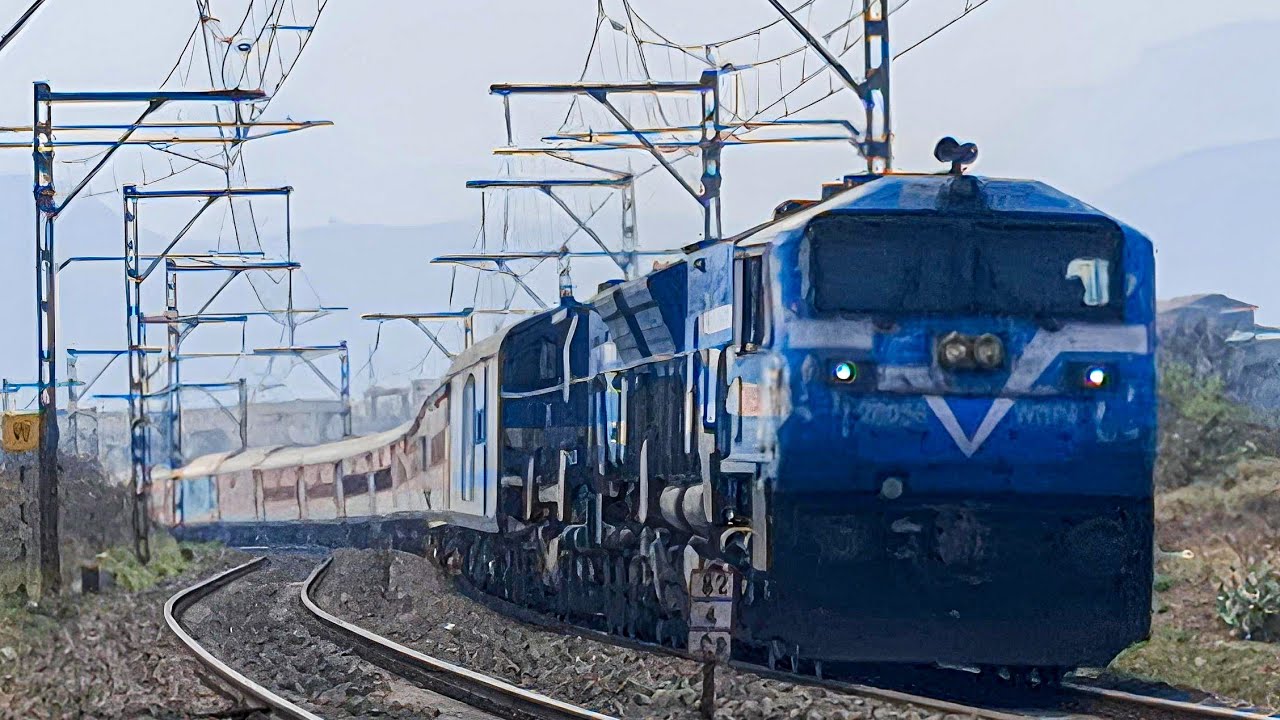 Afternoon Railfanning Electric & Diesel Action At Shelu!