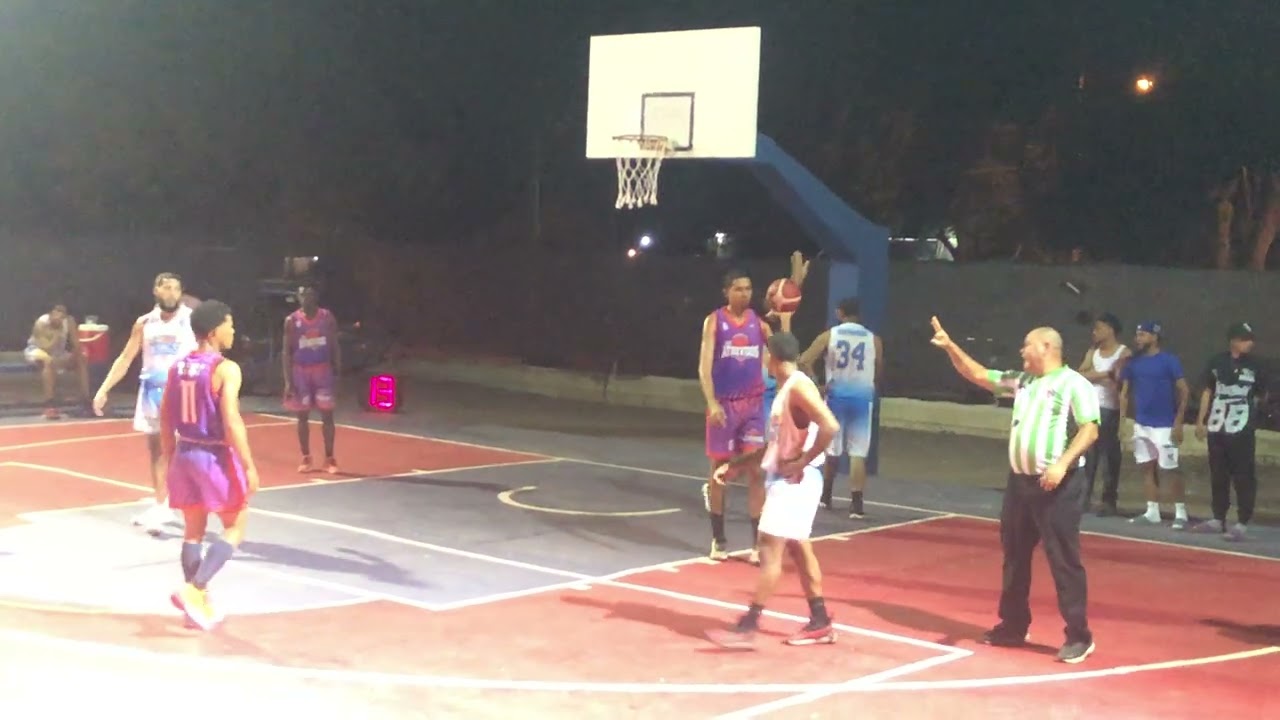 🏀Atreviados 🆚 Kings: 3/4 del juego #2 en la semi final del TBS en Pueblo Nuevo, Jaibón, Mao.