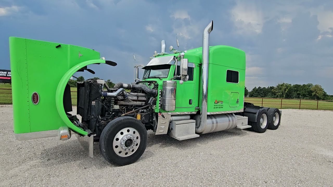 2015 Peterbilt 389 Fitzgerald Glider Truck | Sexton Auctioneers August 2025 Online Equipment Auction