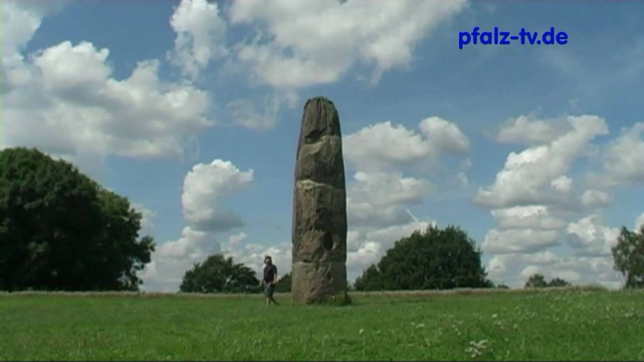 Der mystische Menhir Gollenstein , ein Kraftort erster Güte- Seit 4000 Jahren steh ich hier