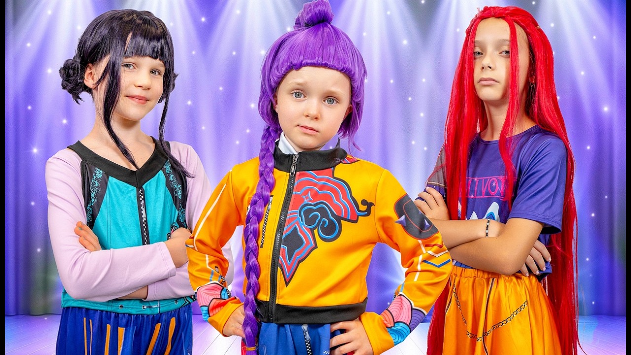 Kids Pretend to Be Heroes from K-Pop Demon Hunters 🎤✨