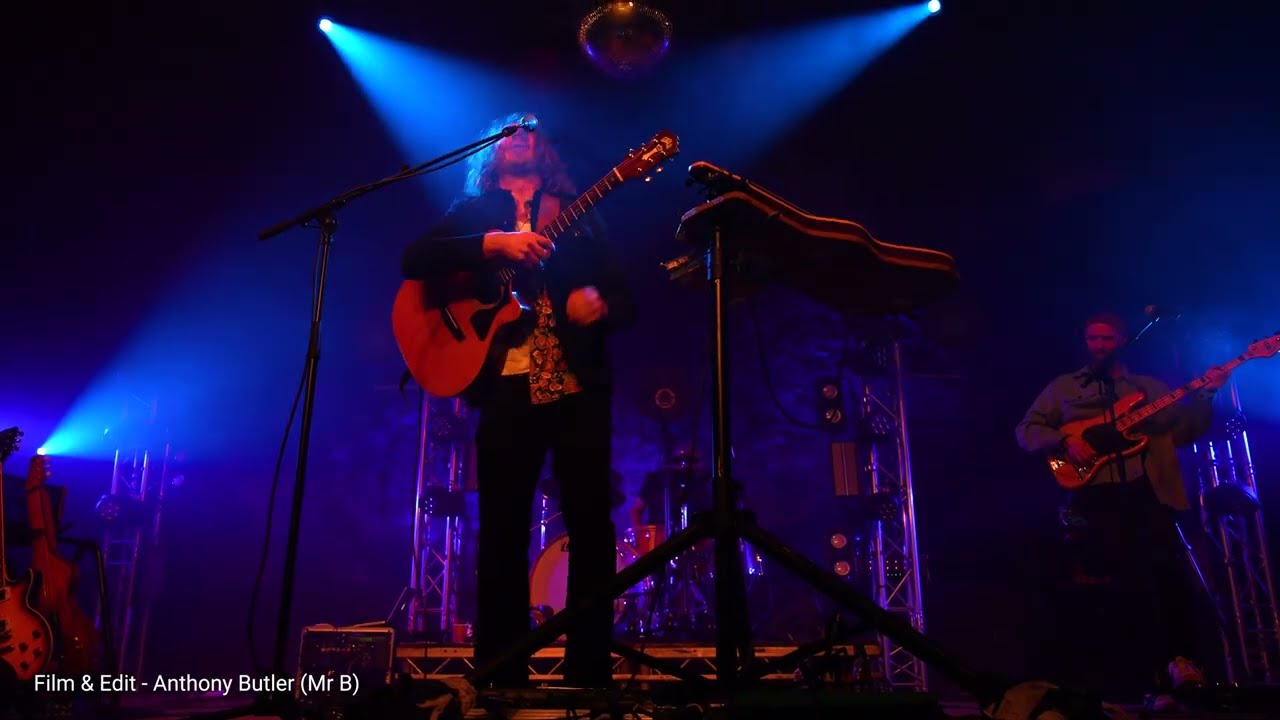 Wille and the Bandits | ANGEL | LIVE AT CARNGLAZE CAVERNS